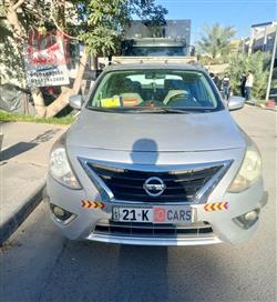 نيسان فيرسا